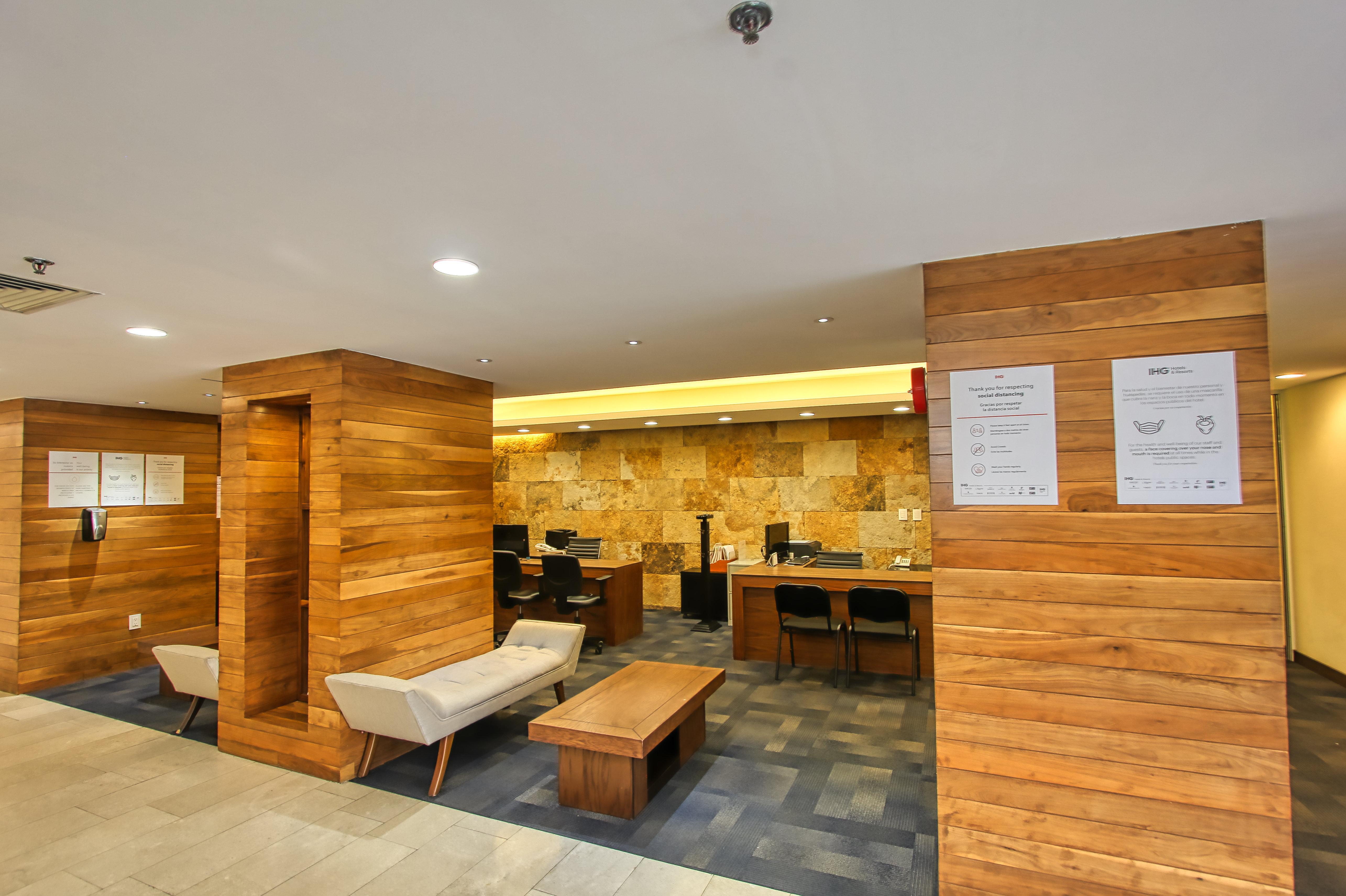 Holiday Inn Leon By Ihg Kültér fotó