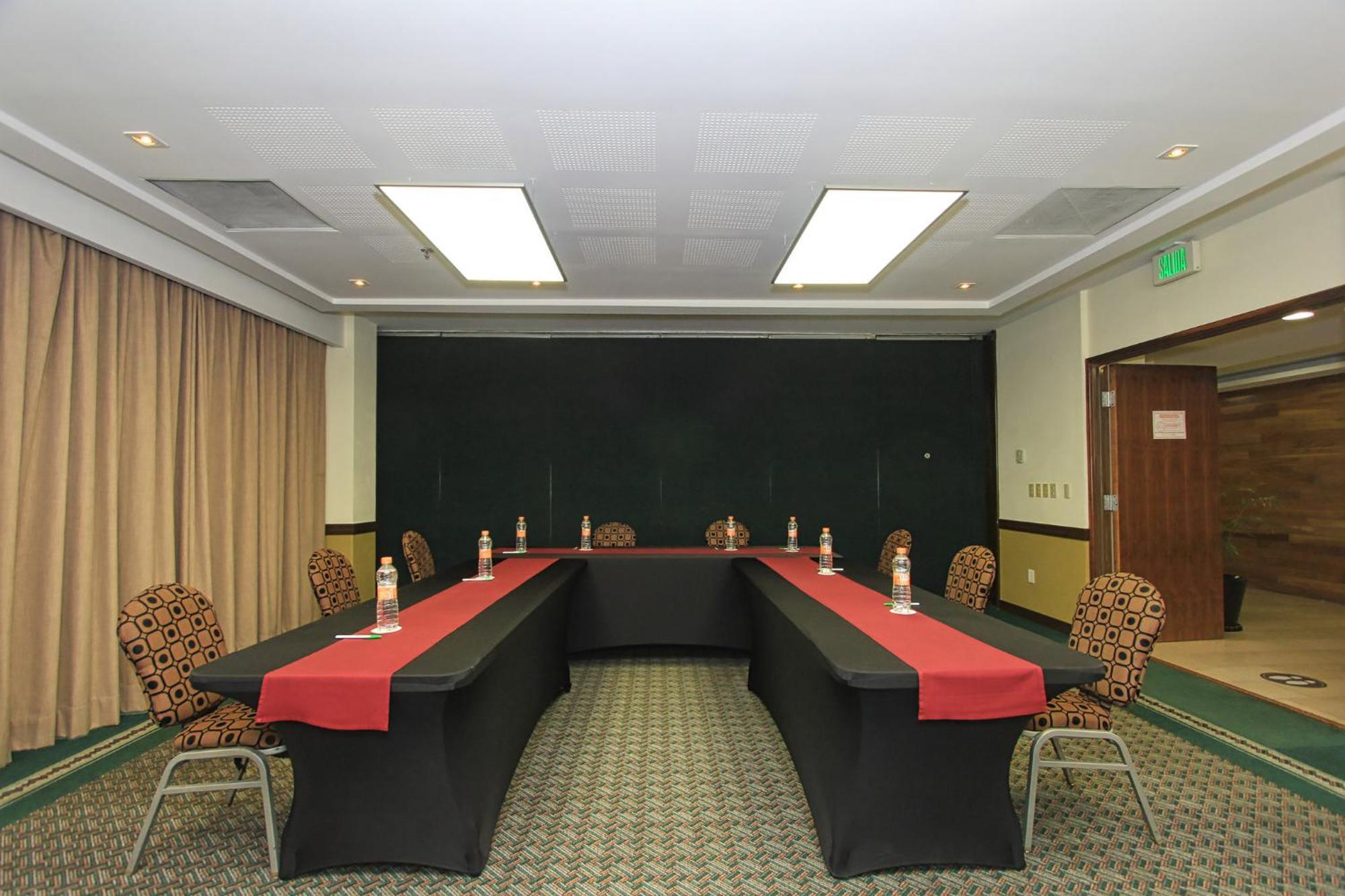 Holiday Inn Leon By Ihg Kültér fotó